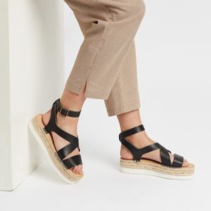 Soludos Black Espadrilles NWT